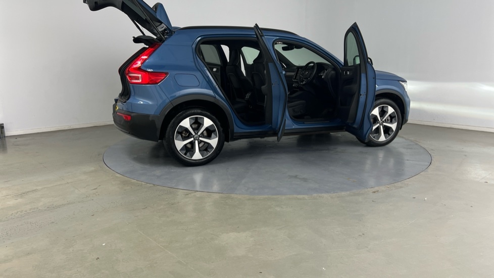 Used Volvo XC40 2025 for sale - 77406241: Photo 26