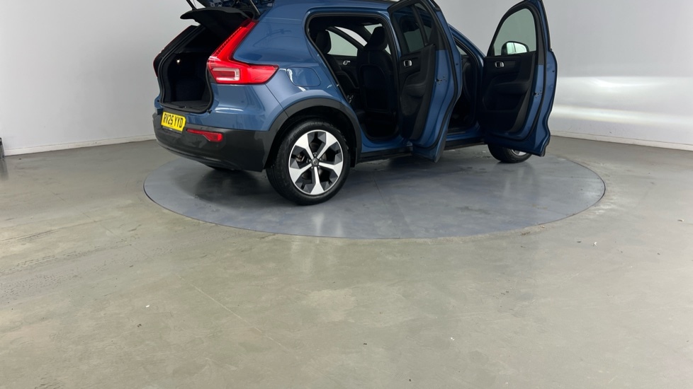 Used Volvo XC40 2025 for sale - 77406241: Photo 27