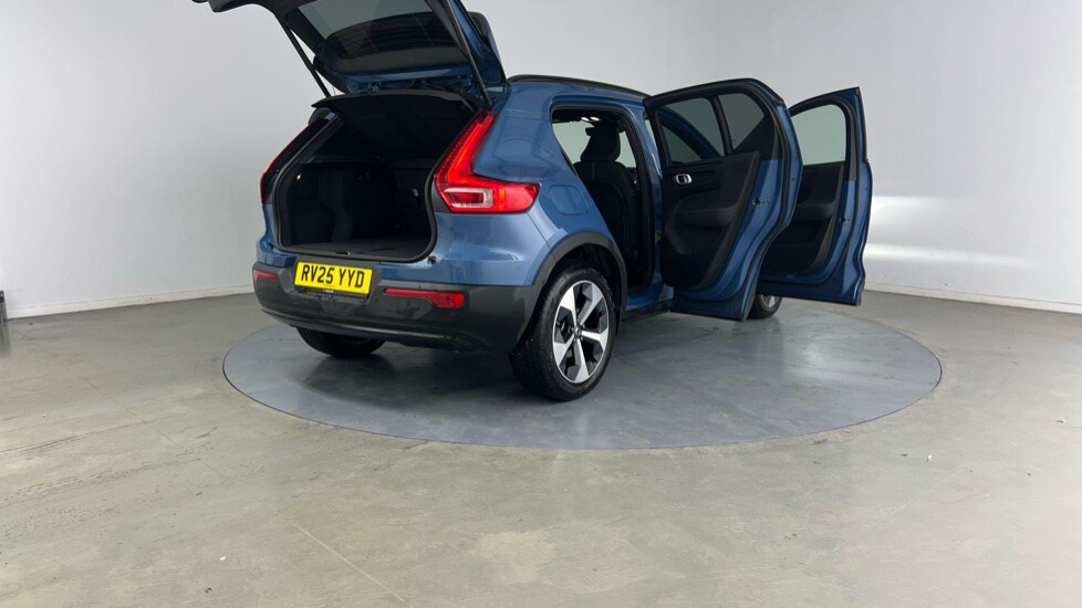 Used Volvo XC40 2025 for sale - 77406241: Photo 28