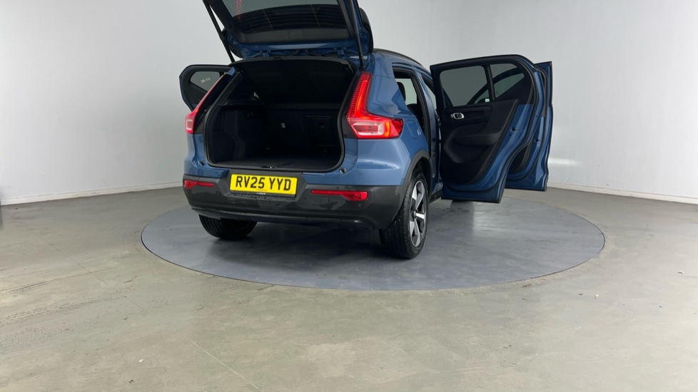 Used Volvo XC40 2025 for sale - 77406241: Photo 29