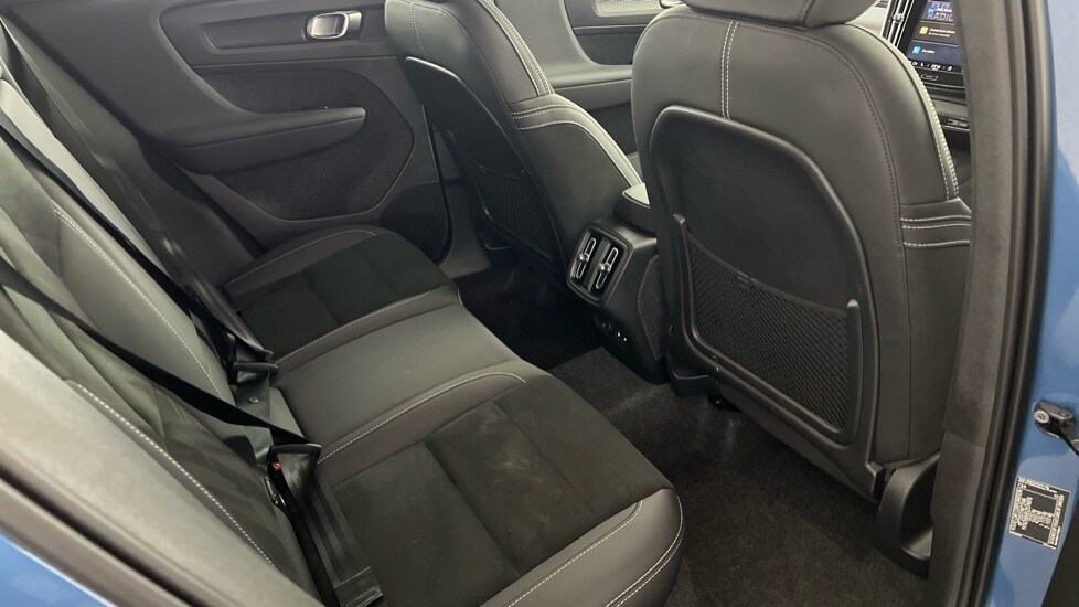 Used Volvo XC40 2025 for sale - 77406241: Photo 6