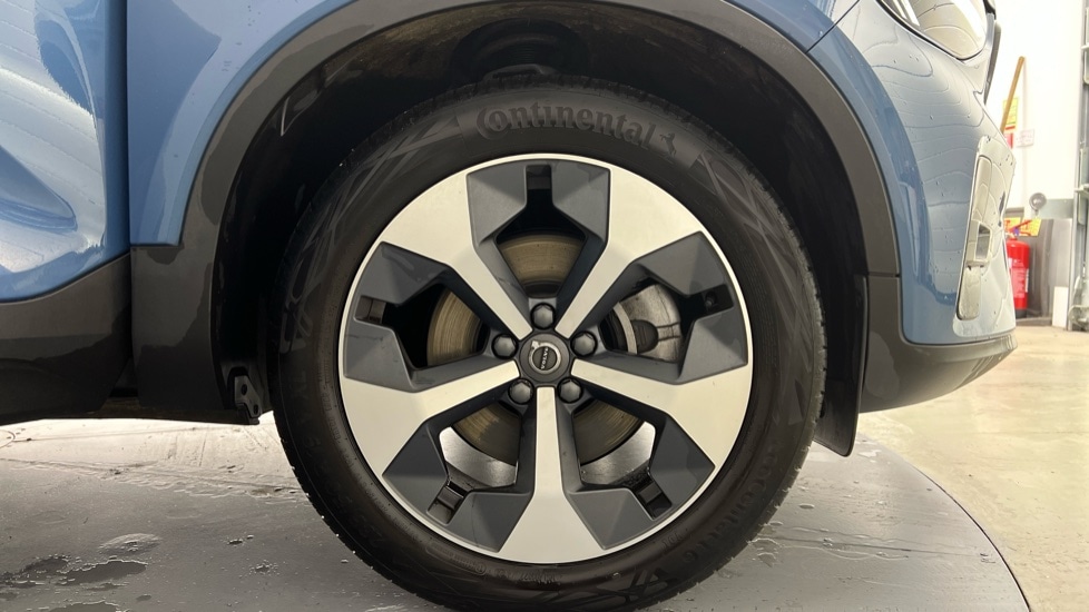 Used Volvo XC40 2025 for sale - 77406241: Photo 9