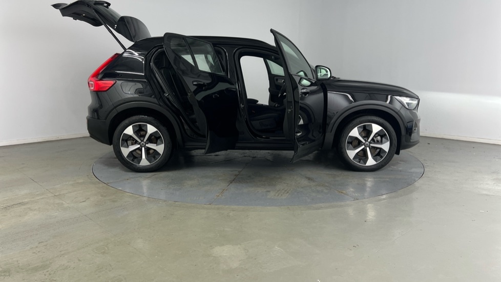 Used Volvo XC40 2024 for sale - 77111536: Photo 25