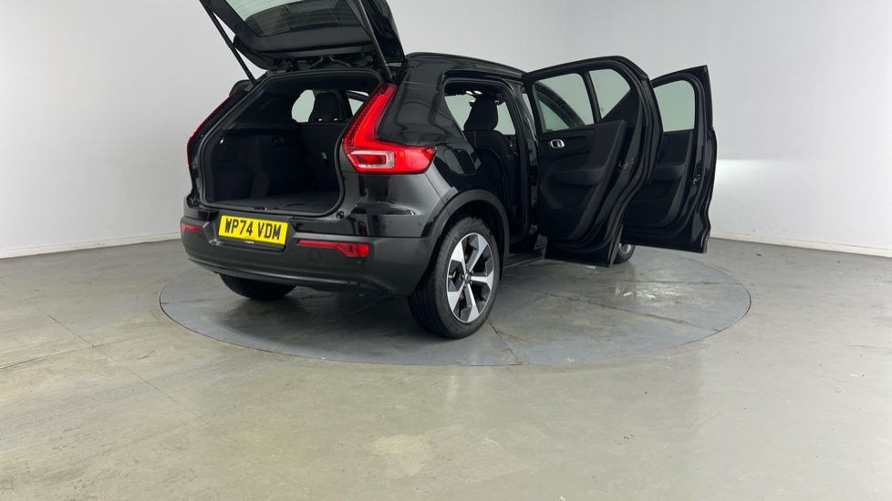 Used Volvo XC40 2024 for sale - 77111536: Photo 29