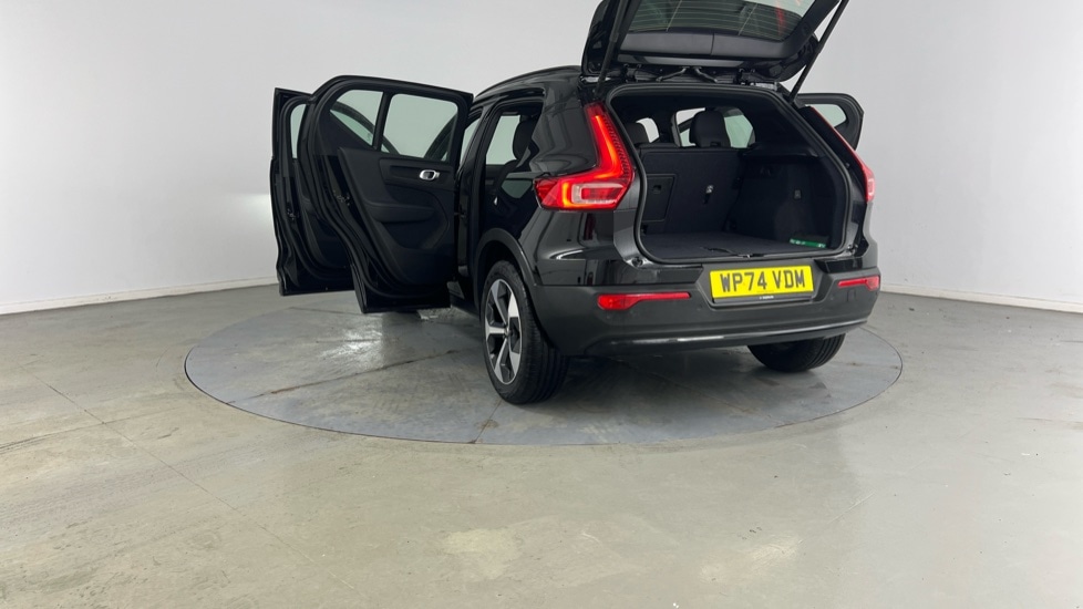 Used Volvo XC40 2024 for sale - 77111536: Photo 33
