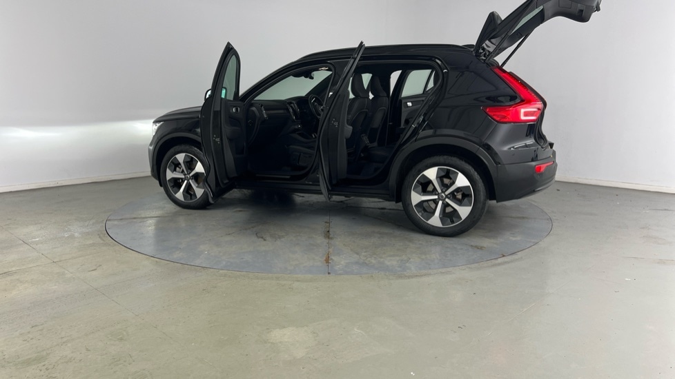 Used Volvo XC40 2024 for sale - 77111536: Photo 36