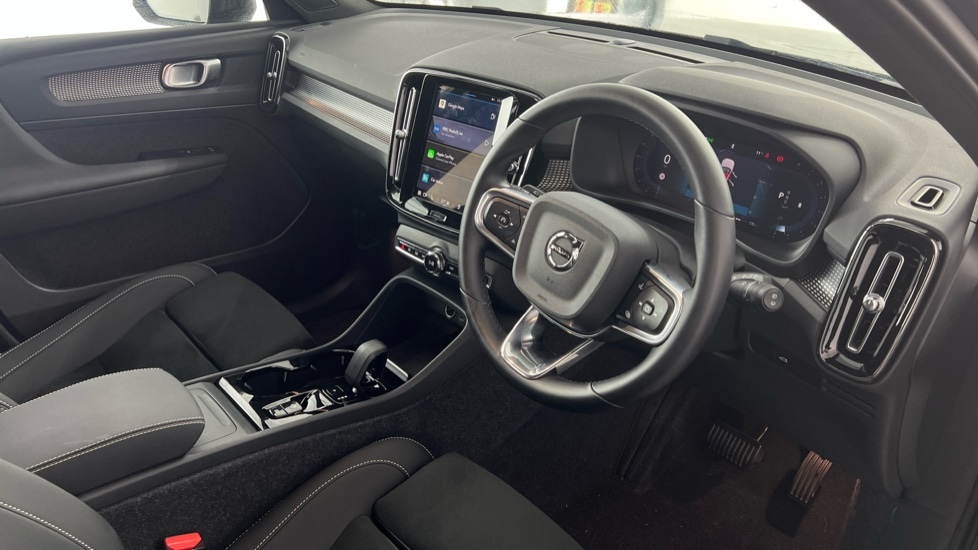 Used Volvo XC40 2024 for sale - 77111536: Photo 4