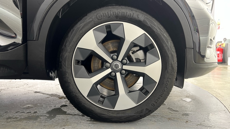 Used Volvo XC40 2024 for sale - 77111536: Photo 9