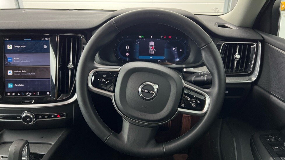 Used Volvo V60 2025 for sale - 77556879: Photo 10