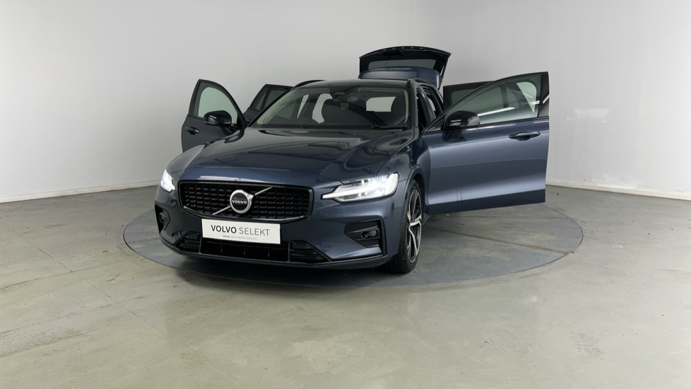Used Volvo V60 2025 for sale - 77556879: Photo 17