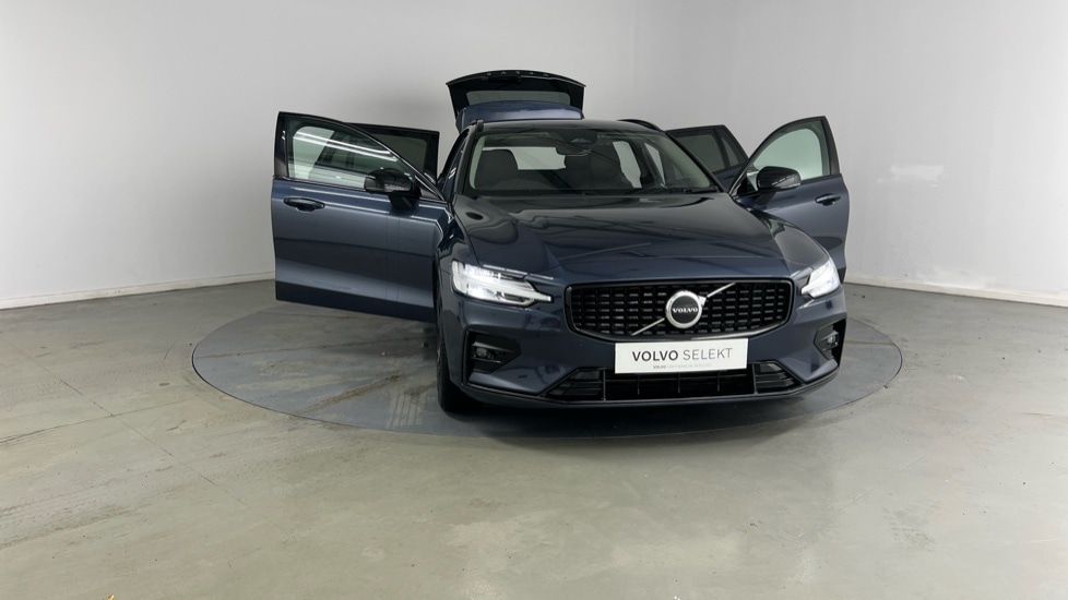 Used Volvo V60 2025 for sale - 77556879: Photo 19