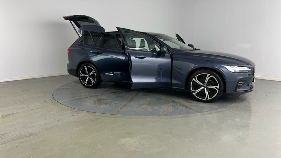 Used Volvo V60 2025 for sale - 77556879: Photo 23