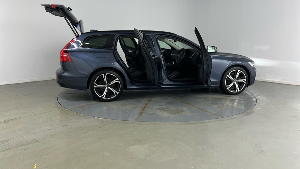 Used Volvo V60 2025 for sale - 77556879: Photo 26