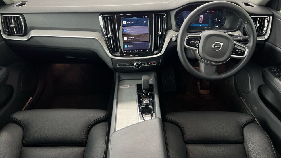 Used Volvo V60 2025 for sale - 77556879: Photo 5