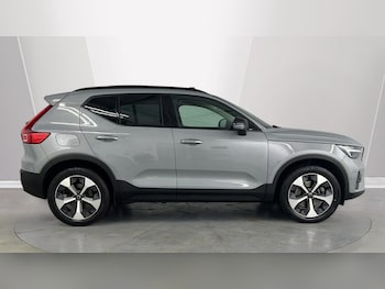 Used Volvo XC40 2023 for sale - 76788224: Photo