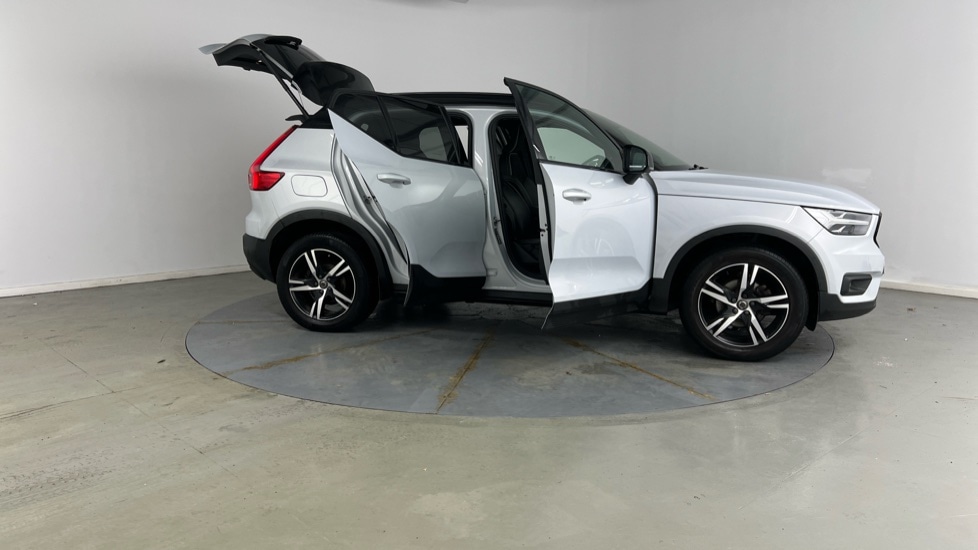 Used Volvo XC40 2020 for sale - 77312326: Photo 24