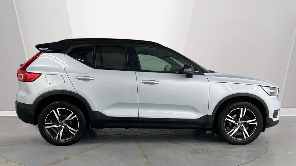 Used Volvo XC40 2020 for sale - 77312326: Photo 3