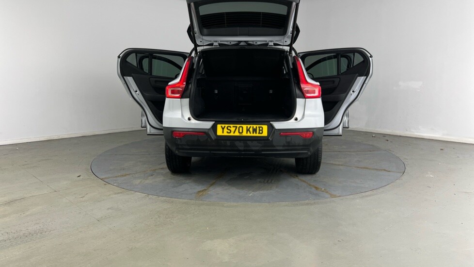 Used Volvo XC40 2020 for sale - 77312326: Photo 31