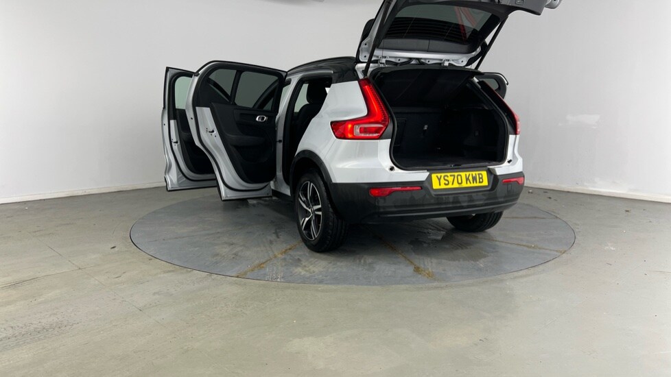 Used Volvo XC40 2020 for sale - 77312326: Photo 33