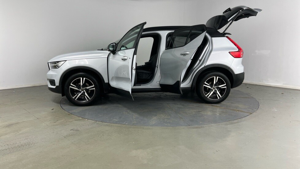 Used Volvo XC40 2020 for sale - 77312326: Photo 38