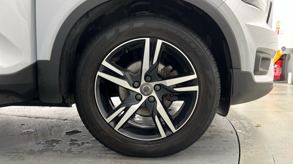 Used Volvo XC40 2020 for sale - 77312326: Photo 9