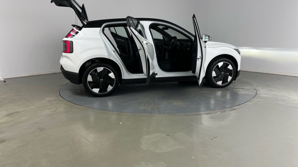 Used Volvo EX30 2025 for sale - 75952375: Photo 27