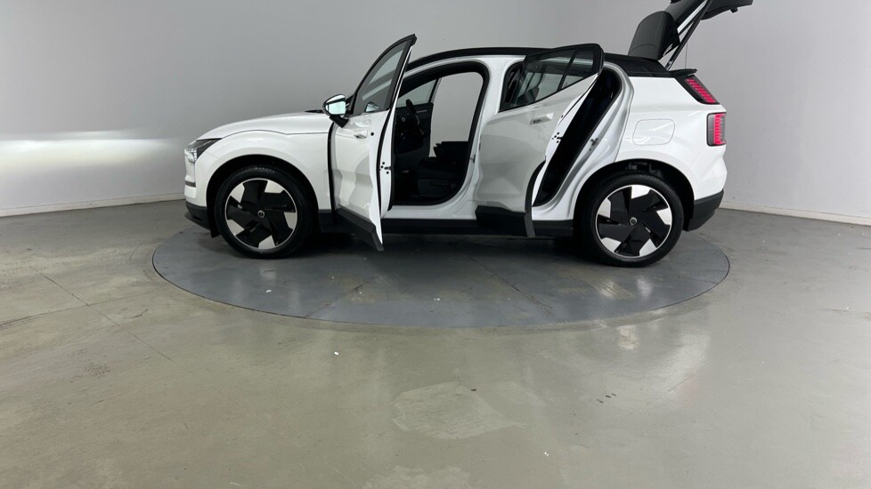 Used Volvo EX30 2025 for sale - 75952375: Photo 39