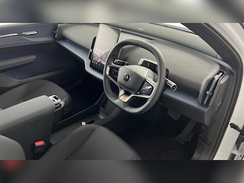 Used Volvo EX30 2025 for sale - 75952375: Photo