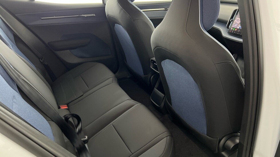 Used Volvo EX30 2025 for sale - 75952375: Photo 6