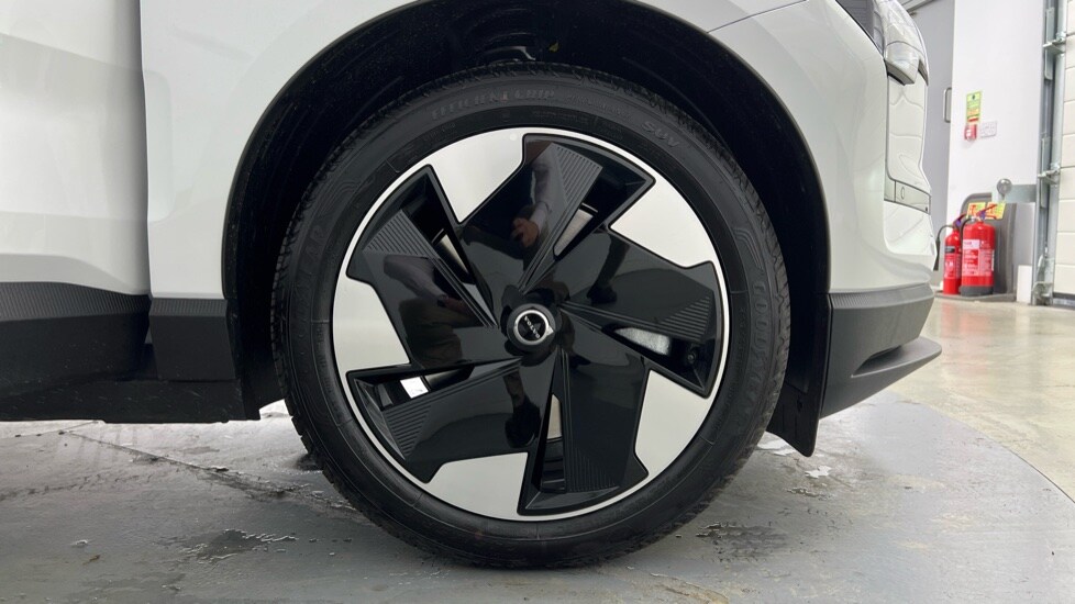 Used Volvo EX30 2025 for sale - 75952375: Photo 9