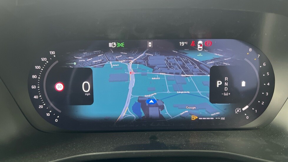 Used Volvo XC40 2025 for sale - 76233959: Photo 11