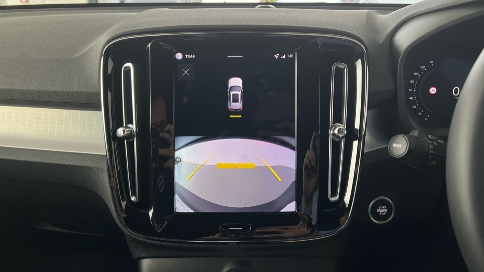 Used Volvo XC40 2025 for sale - 76233959: Photo 14