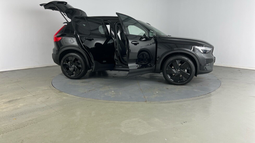 Used Volvo XC40 2025 for sale - 76233959: Photo 24