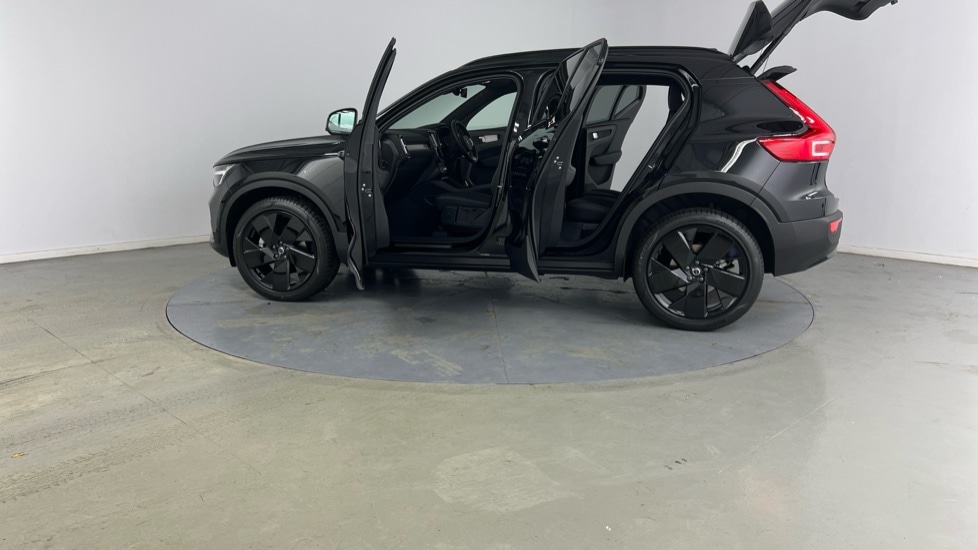 Used Volvo XC40 2025 for sale - 76233959: Photo 37