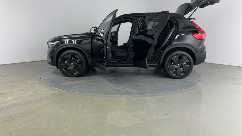 Used Volvo XC40 2025 for sale - 76233959: Photo 38