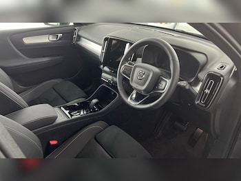 Used Volvo XC40 2025 for sale - 76233959: Photo