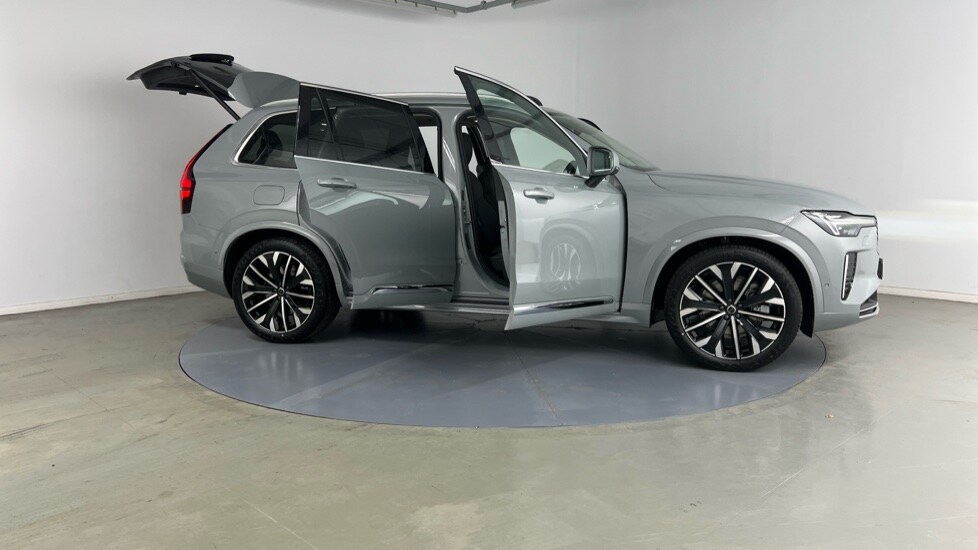 Used Volvo XC90 2025 for sale - 77698248: Photo 24