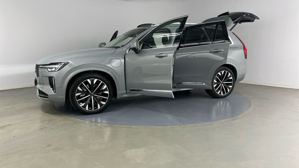 Used Volvo XC90 2025 for sale - 77698248: Photo 40