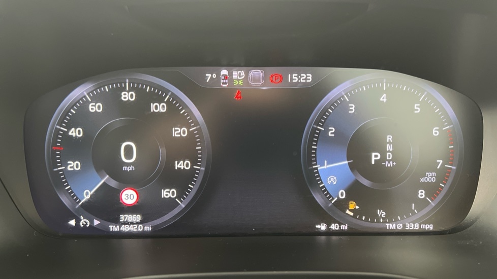 Used Volvo XC40 2021 for sale - 77021867: Photo 11