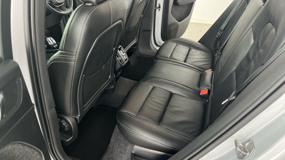 Used Volvo XC40 2021 for sale - 77021867: Photo 43