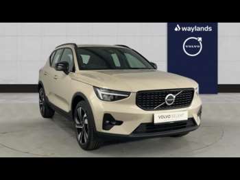 Plus, B3 Mild hybrid, Petrol, Dark Auto 5-Door