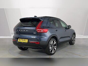 Used Volvo XC40 2025 for sale - 77778510: Photo
