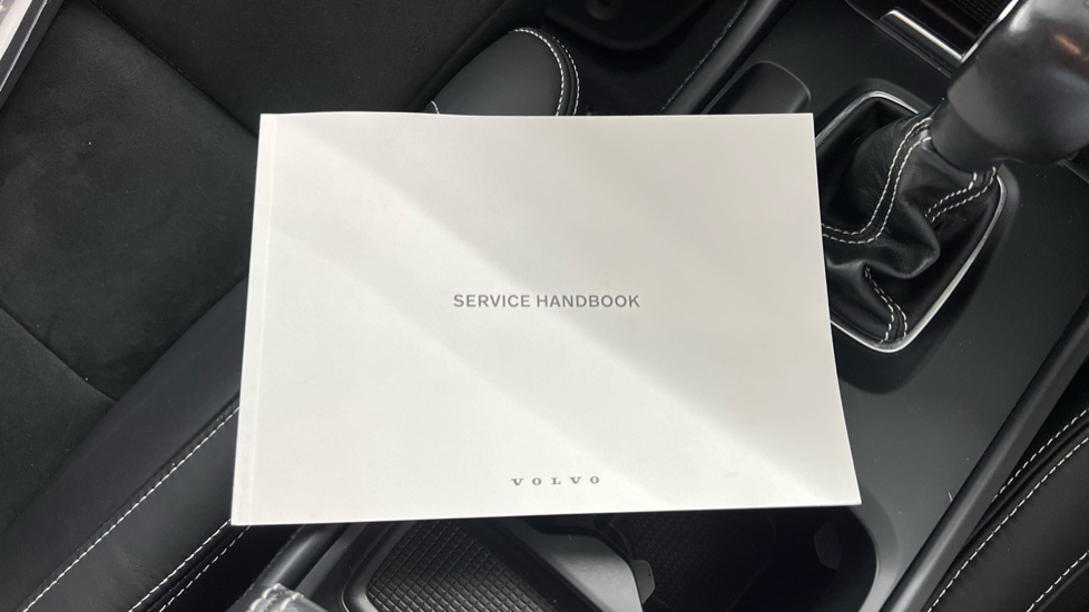 Used Volvo XC40 2021 for sale - 76523618: Photo 14