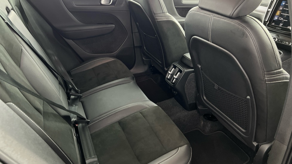 Used Volvo XC40 2021 for sale - 76523618: Photo 6
