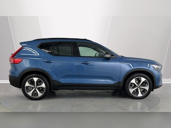 Used Volvo XC40 2023 for sale - 76507689: Photo