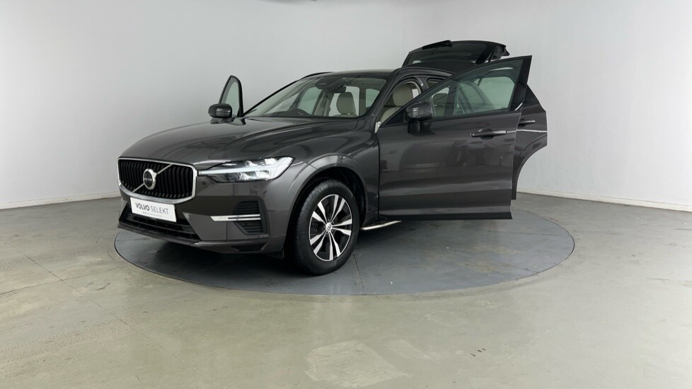 Used Volvo XC60 2022 for sale - 76098006: Photo 16