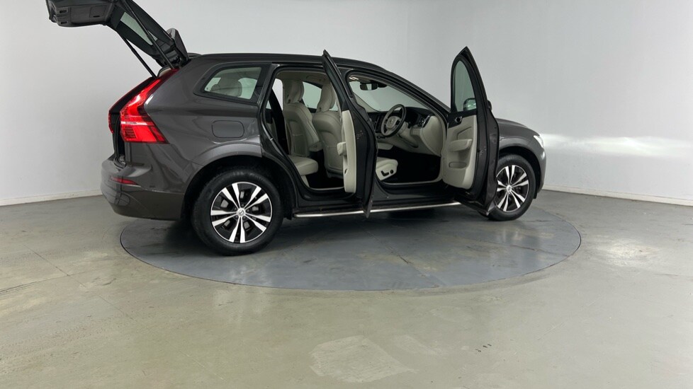 Used Volvo XC60 2022 for sale - 76098006: Photo 28