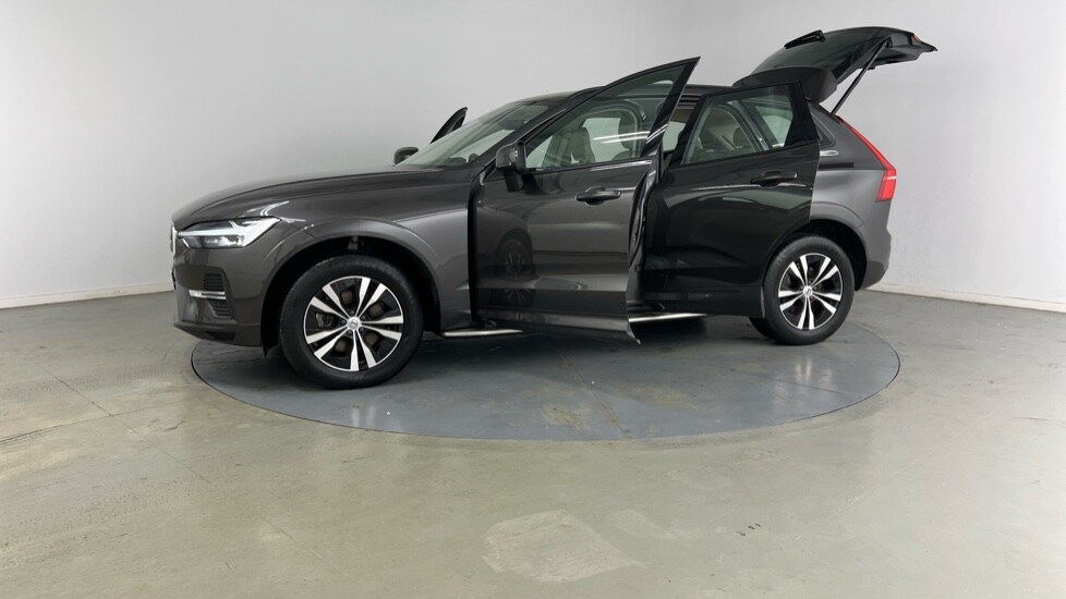 Used Volvo XC60 2022 for sale - 76098006: Photo 41