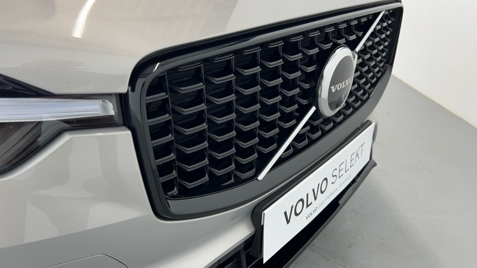 Used Volvo XC60 2023 for sale - 77413826: Photo 45