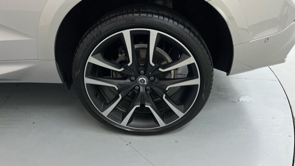 Used Volvo XC60 2023 for sale - 77413826: Photo 51